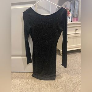 Black lulus dress, size medium, open black, glittery.